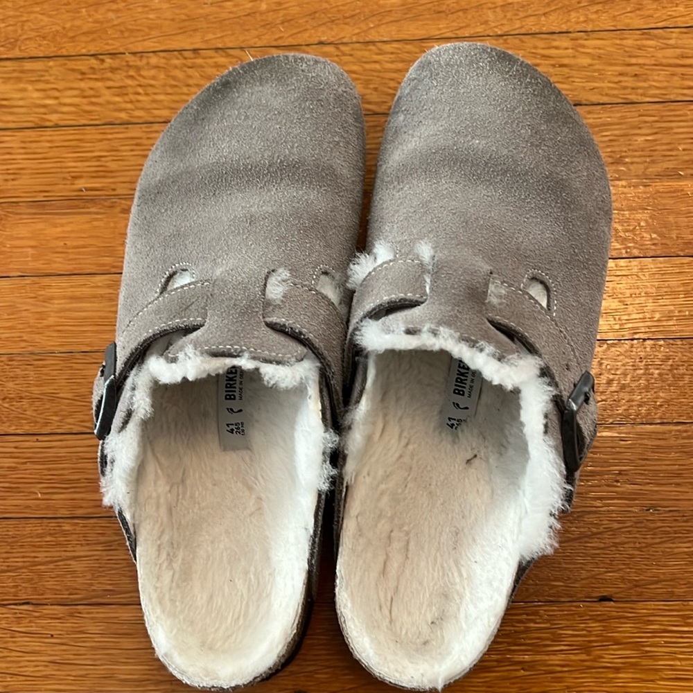 Birkenstock Boston clogs, Grey suede with white shearling lining size 41